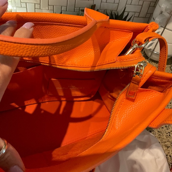 Inspired The Tote Bag Orange Medium - Picture 13 of 13